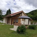 Chaleureux Des Brocards Aux Pieds Des Sapins 3 Etoiles * Allarmont