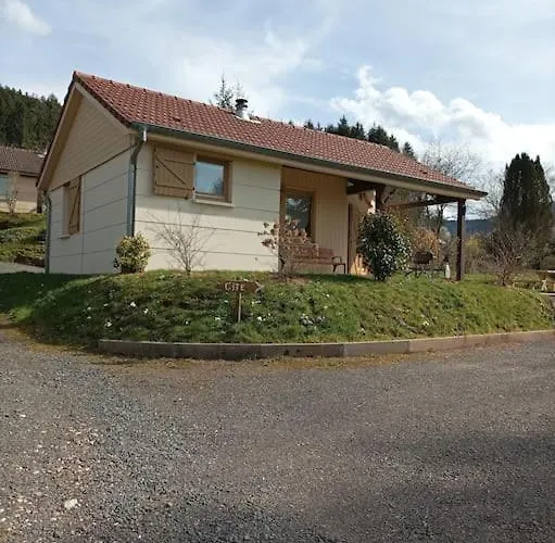 Chaleureux Des Brocards Aux Pieds Des Sapins 3 Etoiles