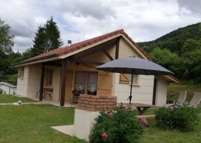 Chaleureux Des Brocards Aux Pieds Des Sapins 3 Etoiles * Allarmont